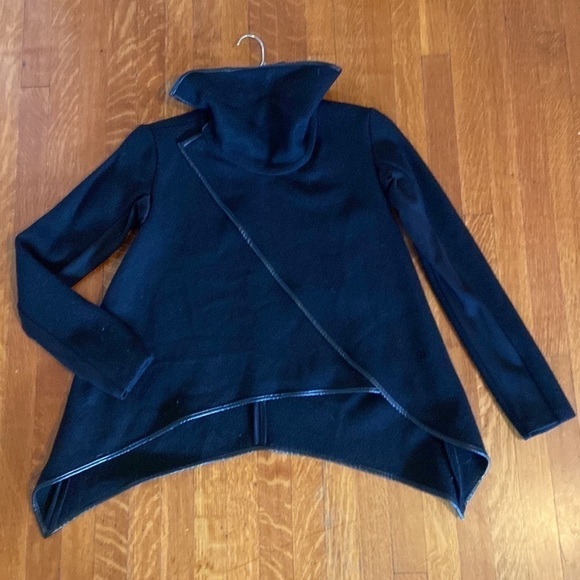 UNIQUE Natalia Romano wool jacket; excellent pre-loved condition - Picture 4 of 5